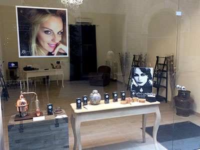 L&L Luxury Company LTD | Profumi di lusso e profumi di nicchia italiani. Le migliori fragranze italiane. | profumi servizi e franchising immagine 3